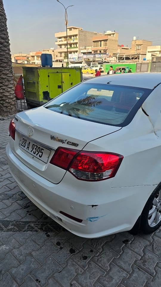 سيارة حلوة ورزنة، ورخيصة!!
كريت ويل فولكس C30 موديل ٢٠١١ 

مكينه مكفوله .

كير مكفول .

حساسات خلفيه .

شاشة .

تحكم بلمري .

اشرات بلمري .

دوشمه جديده .

هزة جديدة .

رقم دولي جديد .

سنويتها لحد ٢٠٣٠ باسمي تحويل ثاني يوم اذا تريد ..

بيها صبغ للجمالية 

السيارة رزانه واقتصادية ترايك وين متريد 

جاهزة من كلشي عائلية واحلى من الصور 

تعال وشوف بعينك

مستعجل على بيعتها السعر ٣٨ وبيها مجال بسيط حك الجيه ، مكاني بغداد المشتل

*********** متوفر واتساب ايضا بغداد, العراق
