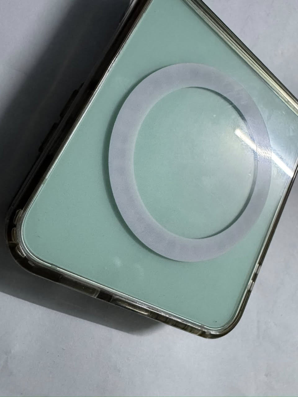 السلام عليكم ..🌹
جهاز سامسونك Z flip 6 للبيع ..

(نسخة الشرق الاوسط ، نظيف جداً ، بذاكرة 256 گيگا ، باللون الاخضر المميز) .

ملحقات الجهاز كيبل شحن اصلي من سامسونگ وكڤر بالأضافة الى سماعات ترند ..

السعر : 675 الف . 

العنوان : بغداد ، يتوفر توصيل داخل بغداد .. للأستفسار خاص .


**إذا كنت صاحب هذا الإعلان وتريد حذفه لأي سبب، رجاءا أرسل رسالة إلى الدعم الفني**