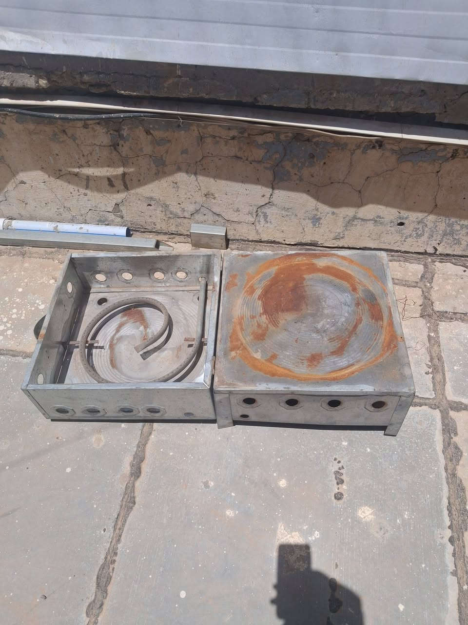 خبازه على الغاز داخل وخارج غاز 
سعر ١٠ مكان بغداد شارع حيفا
*********** وات ساب فقط
