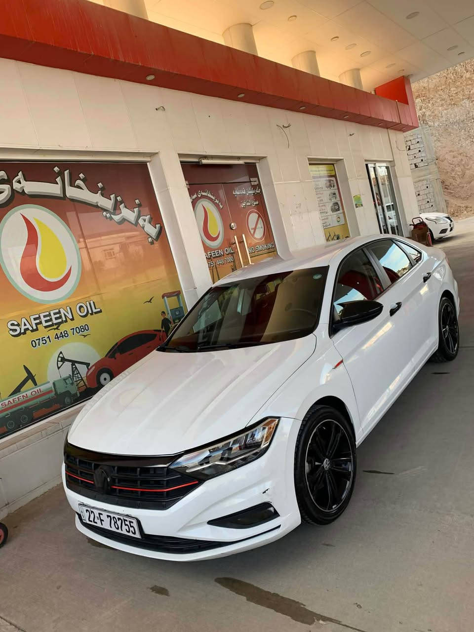 جيتا ٢٠٢٠ مواسه فات (س) سه ياره كه ٣ پارچه ى پيشى سبوغه گير و مه كينه و كاره باى به شه رت 
نرخى ١٣٥ 
ژ.م: ***********
0750 7058097 أربيل, العراق
