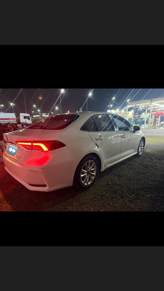 السلام عليكم اخوان 
كورلا 2025 خليجي للبيع السياره ماشيه 10 الاف مكفولة كفالة عامه 
مواصفات كامله معروفه مواصفات الكورلا
السعر 152 وبيها مجال 
 مكان السياره بغداد السيدية
***********
