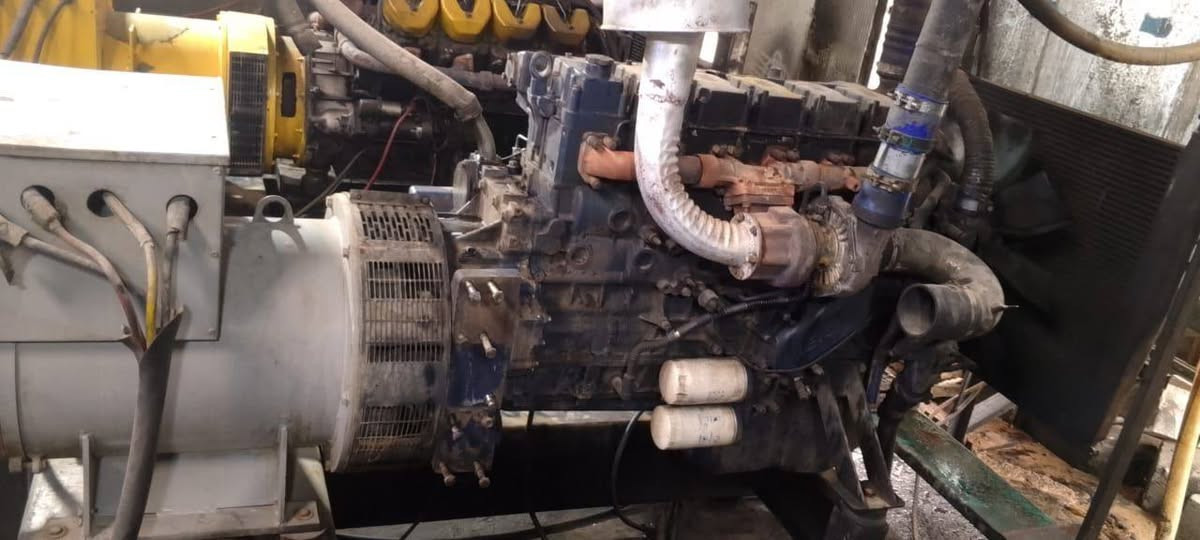 بعد الصلاة والسلام على رسول الله محمد
 
للبيع مولده شتاير ٢٤ ولف  b13
سعره ٥٠ وبيه مجال بسيط
طبك جديد محمله حالياً ١٠٠٠ امبير ابيعلك علحمل
بس بيه بدايت كازكيت فقط 
توليد ستام فورد ٣٠٠ كي في 
مولده تأخذه من الحمل 
ابيعلك بسعر توليد وشاصي 
٥٠ ورقه وبيه مجال بسيط 
طبكته الموسم الفات صارت عليه ٨٠ورقه 
مكاني بغداد حي الجهاد 

***********
***********
شراي يتصل
