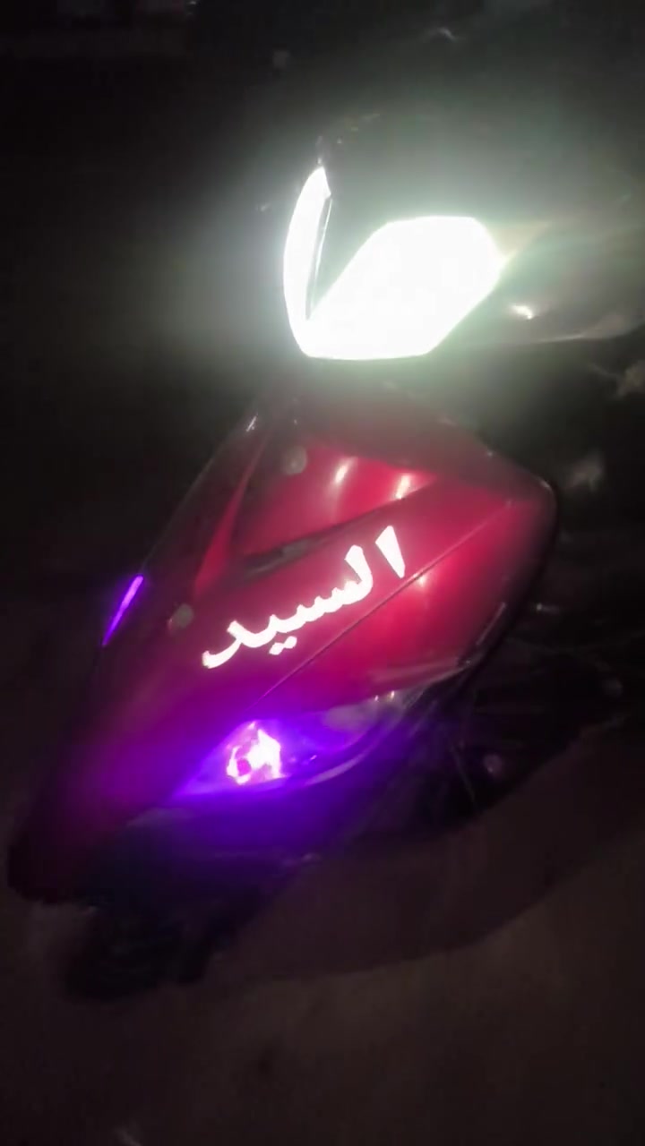السلام عليكم دراجه ثعلب مكينه نظيفه تجي تفحص وبراغي مال كفرات بعدهن دراجه نص نكره كهربائيات كله شغاله سعره 400وبيه مجال حك جيه مكاني بغداد مدينت صدر رقمي ***********
