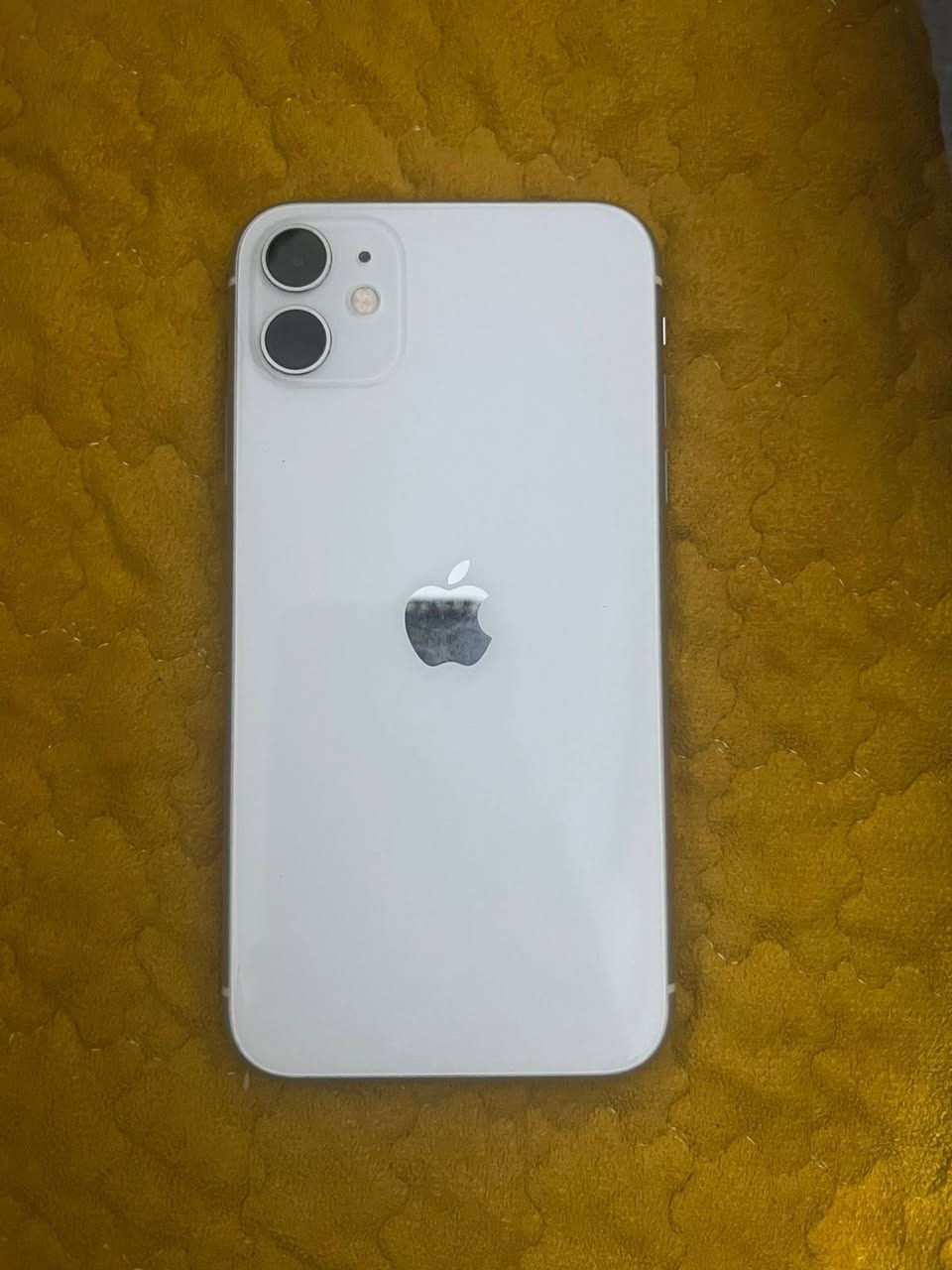 ايفوان ١١ لبيع مبدل بطاريه شاشه اصليه سعره٣٠٠ مكان بغداد بوب شام رقمي***********
