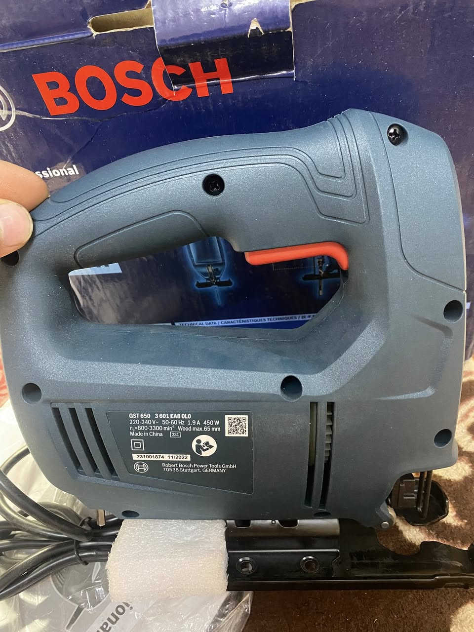 السلام عليكم عندي هاذ منشار تخريم جديد بالفلين شرايته بالغلط ومارجعو الاصلي سعره 60 الف وخساره ولله مكاني البلديات شراي يتصل ***********
