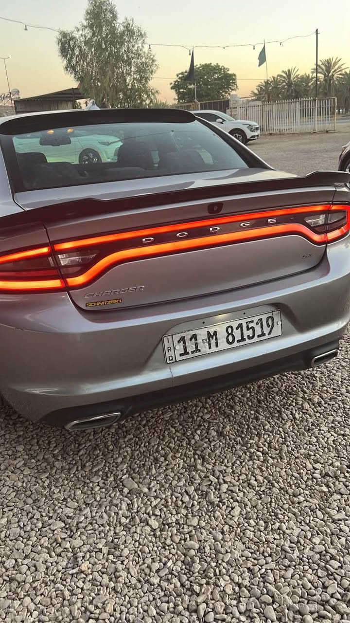 السلام عليكم
جارجر SXT موديل 2016 رقم بغداد صبغ دعاميه اماميه فقط كفاله من الصبغ والحادث ماشيه 145 حقيقي مال جناي تجي وشوف بعينك احله من الصور بيع فقط  *********** مكان السياره حله
