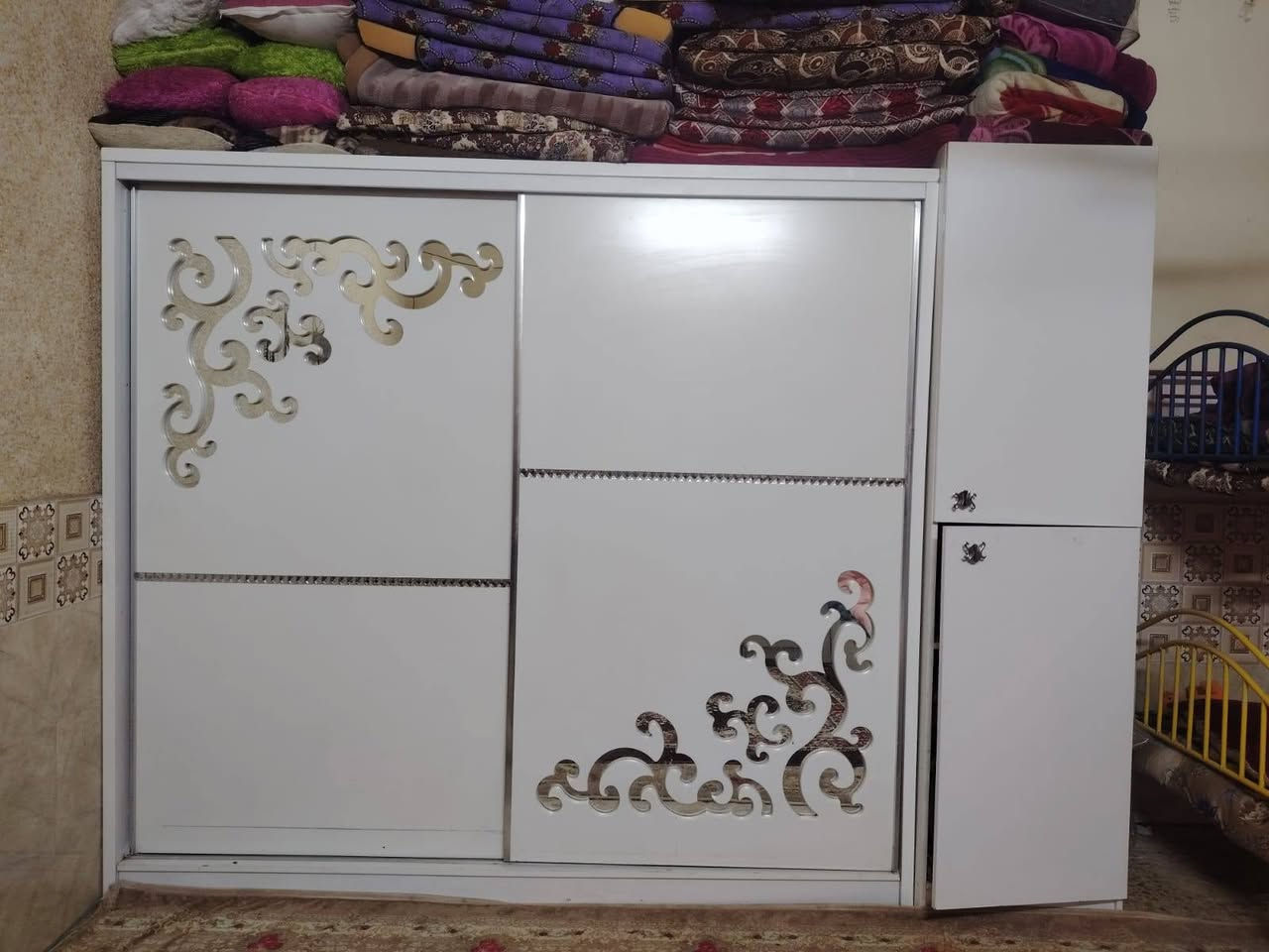 غرفه تركي درجة اولى للبيع ب500 وبيهه مجال ***********
