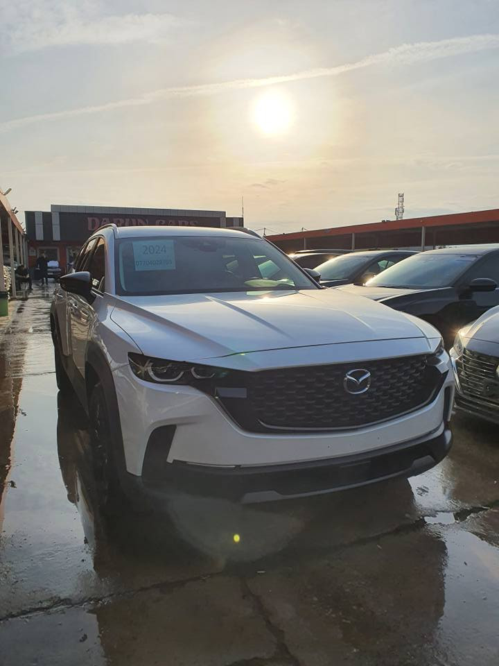 Mazda cx50 preferd 2024 
گەیشتنی وەجبەی تازە 
تەنها سندوقی بۆیاخە بێ ارباگ  دوو شوێن ساردیشی هەیە لە چەمەلەغی پێشەوە و دواوەی سەکن سەیارەکە زۆر تازە و جوانە 
نموونەیە ١٥٠٠٠ ڕۆیشتووە 
ڕەقەم شانسی لەڕەسمەکانیشدا داندراوە 
7MMVABBM1RN194617
سعری ١٩٥ وەرەقە و معامەلە 
بۆپەیوەندی کردن 
*********** السليمانية, العراق
