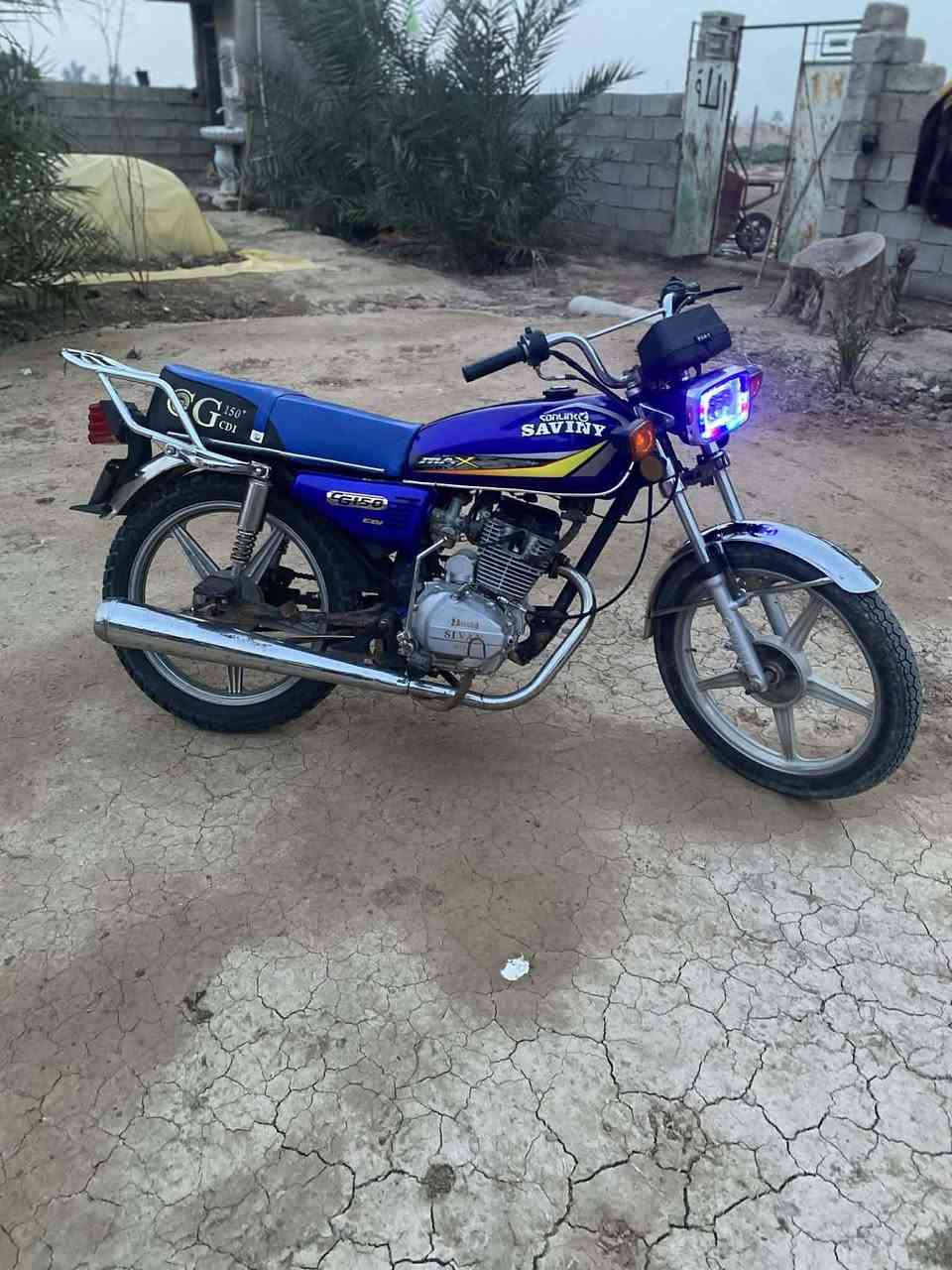 السلام عليكم سيفان لبيع موديل ٢١ مكان كنعان سعر٣٥٠ بي مجال تفاصيل اتصل ودلل***********
