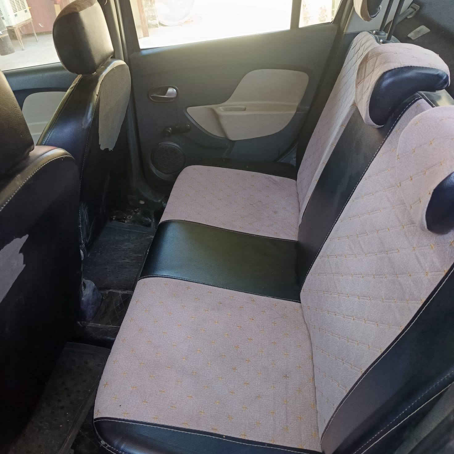 رينو سنبل موديل ١٩ بغداد حره 
بيها جراد بنيد وقماره 
وطبه بالكير 
وحادث خلفي 
تغير قبق جنطه 
سهر ٥٥ ورقه وبيها مجال 
تواصل ع رقم 7812094979


**إذا كنت صاحب هذا الإعلان وتريد حذفه لأي سبب، رجاءا أرسل رسالة إلى الدعم الفني**