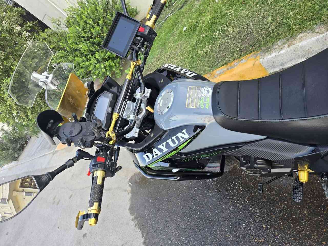 للبيع فقط بدون مراوس
دايوان ادفنجر 300cc موديل 2025 رقم اربيل انكليزي سنوية باسمي تحويل مباشر باسم المشتري
   ماشية 320 كيلو فقط على كد السحك
مزودة جنطة gs المنيوم اصلية الحجم الكبير و ستاند مويايل شحن وايرليس ومنفذين شحن و مرايات كاربون فايبر ام الاشارة اصليات و سلايدرات و قبضات و شاشة كار بلي اصلية و بيها بعد اضافات و نواعم تزويد كله اصلي مو تجاري
مكان الدراجة بغداد حي القاهرة
السعر 3250 قفل


**إذا كنت صاحب هذا الإعلان وتريد حذفه لأي سبب، رجاءا أرسل رسالة إلى الدعم الفني**