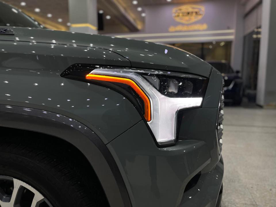 السلام عليكم ورحمة الله وبركاته 
   
    وبعدد.   البيع.
   تويوتااا سيكوياا 2025. الوحيده بل العراق.  
     مواصفات. ال دشن 1794 $$

   السياره فول فول فول. مواصفات. حته مساج. 
   لون خارج مميز. سمنتي. 
  لون داخل. قرميدي. مطعم اب صاج.  

   السياره جتي ماشي 68 مايل بس 
  حالين ماشي 800 كيلوو.  سياره.  زيرووو 

 صبغ خشم ال بنيد موضح بل صوره.  
  ودعاميه مصله او مصبوغه. ول باقي كفاله من شعرايه
    يرباك. مرجع. سستم كامل اب 20 ورقه كلف 

   صور الضربه. موضحه اب اخرر المنشورر 

     مكان السياره. النجف الشرف
  الرقم.  ***********

    السعرررر. 🔥🔥 اتصال. او تواصل. واتساب 

  وتمنااا لكم كل التوفيق.
