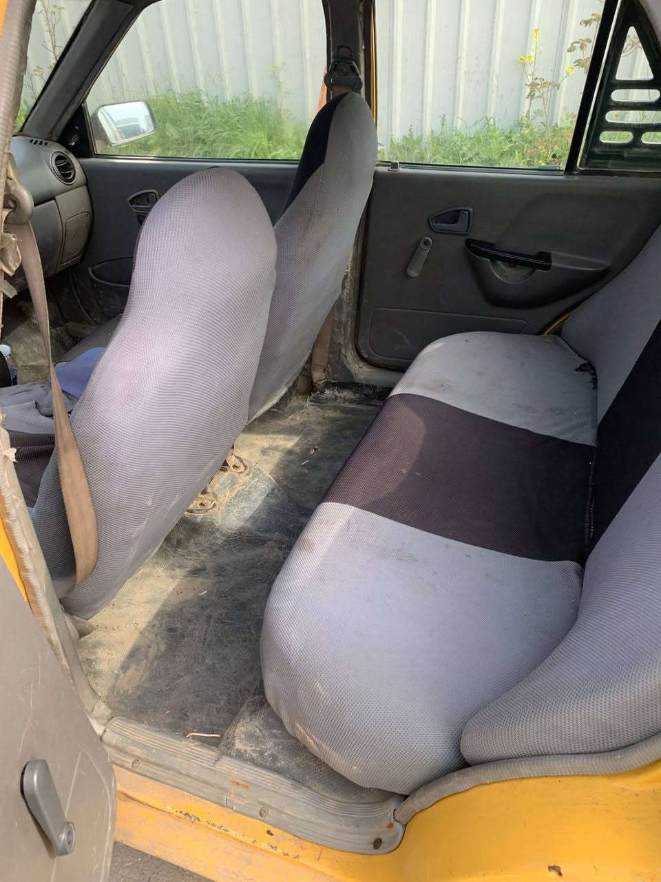 سايبا تكسي رقم بغداد صدامي  الشرعي بالموصل موجود موديل 2011 كير توماتيك 
عليها هيئه 400 سنويه ساقطه  سيارة مال شغل نتكر سلف وتوكل عفى الله تواصل اتصال على هذا رقم او راسل واتساب ***********
