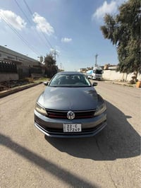 ٢٠١٧ • ١٫٨ تيربو • كراسي جلد