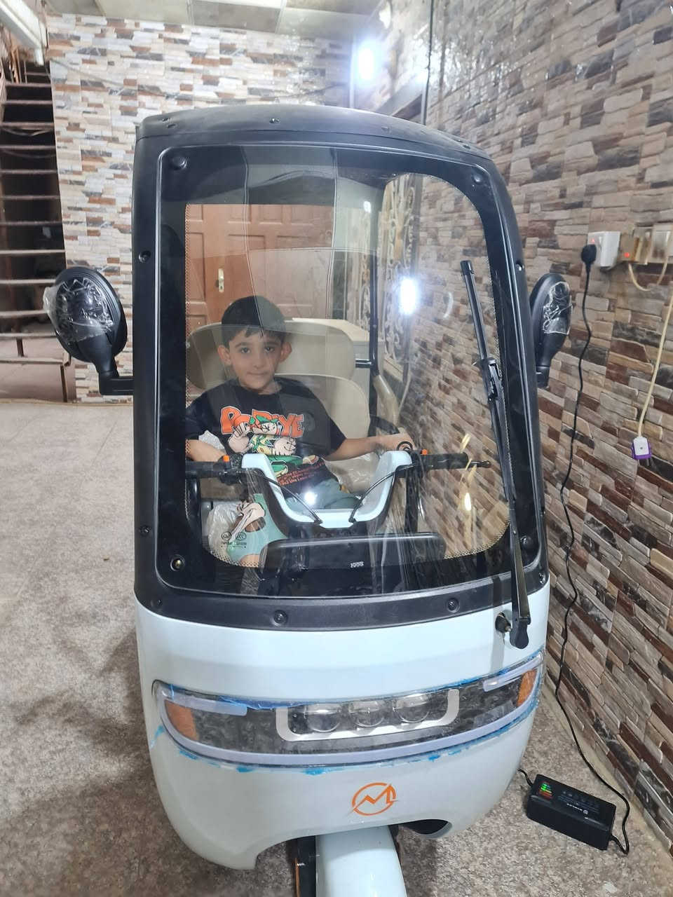 *********** مليون واربعميه
