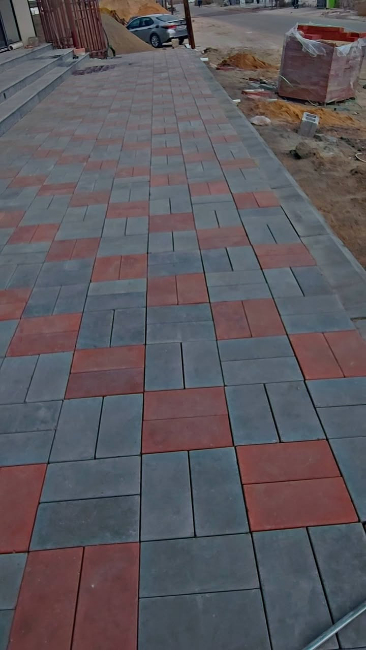 سلام عليكم👋🛣️ جميع انواع المقرنص🔲🔷🔴خلفات مقرنص🛠️
عمل ساقيه➕عمل رصيف➕عمل كابات➕عمل كاشي➕عمل كرانيت🔸
نشتغل بدقه↙️عاليه↘️⚒️🛠️
عمل درجه اوله🥇🔝الثقه في عملنه🔘🔹▪️👍 
الرقم: ***********
