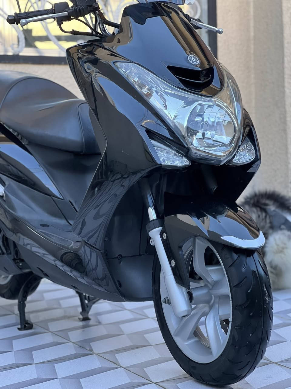 ياماها ماجسـتـا أس الحديث موديل 2017 🇯🇵ياباني 🇯🇵قبق نفخ طلاعات
للـــبـيــع كفالة عامة مكينة +كفرات 
الدراجة كاملة على اخر برغي مابيه نقص نازلة من رمبة اقل الشهر صار والمكاتبة موجودة +أوراق مزاد ماشية 31الف جديدة كلشش 
 ✨ مواصفات ✨
راديتر
لايت عالي ناص 
اشاير يمنة يسرة
صندوك جك 
طلاعات
سويجات اثنين
ستاند جانبي كهرباء 
مكينة 155سي سي 
بريك امامي خلفي دسك
موقع 📍بغداد حي القاهرة 
السعر :15وبيها مجال
للاستفسار 👇🏻
***********
