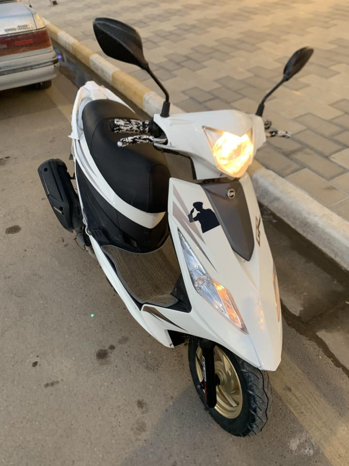 سلام عليكم سايم نحله للبيع موديل2022بدون اوراق ضايعه نظيف حيل الاستفسار ع رقم***********
