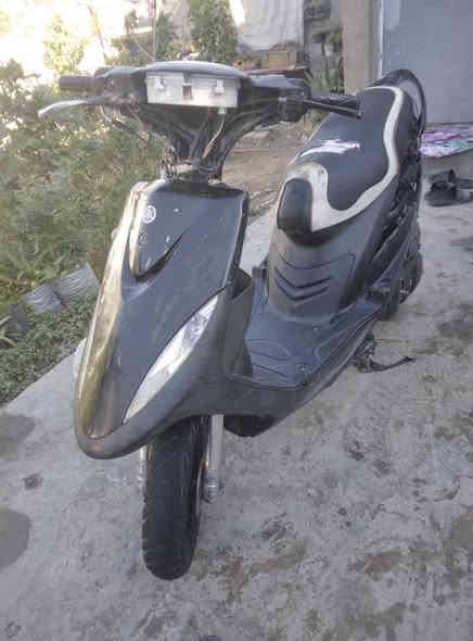 السلام عليكم دراجة البيع ماكس عدله كامله مكمله ما نقصها شي كفراته أني فاتحن سلف وكابريتر بلاد الدراجة ختم واحد على وصع ابلاد دبل المامي رياضي سعر الدراجة ٧٠٠ وبيه مجال رقمي *********** متواجد بس عل رقم مكاني بغداد شارع فلسطين متواجد اربعه وعشرين ساعه
