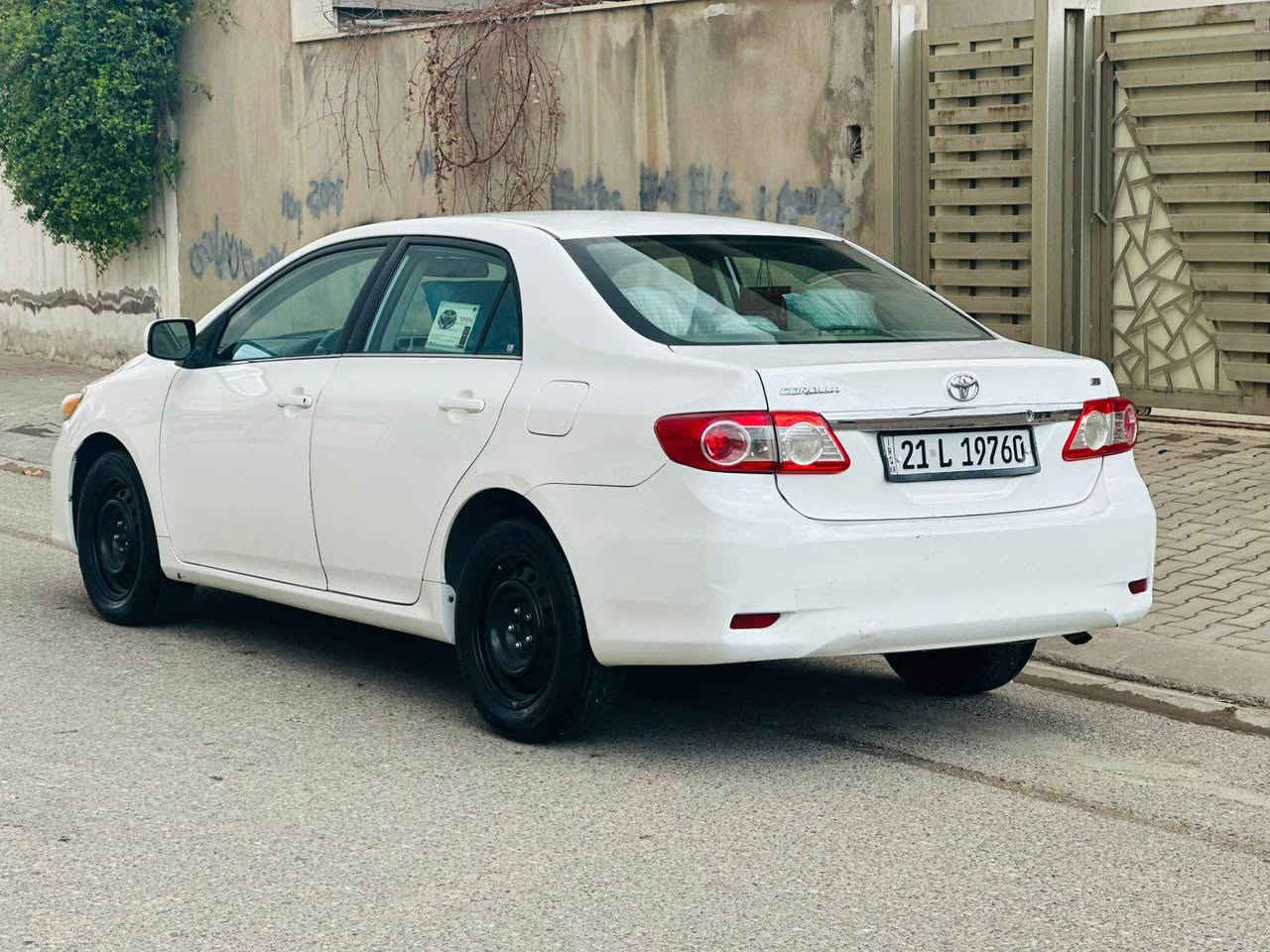 كورلا2013 كندي
سيارة حلوة بدون صبغ بدون ضربة
ربع بونيت وصندوق صبغة كايم
سيارة ماشي 180
كيروالمحرك مامفتوح بدون عيب 
سيارة بدون مصاريف
تخم الصدر جديد✅ تبريد❄️
تخم تاير جديد
الرقم و السنوية جديد 2027
كوبون البنزين موجود🎫
والسعر132 وبي مجال
سيارة شرط تحويل
مكاني كركوك شراي يخابر *********** كركوك, العراق
