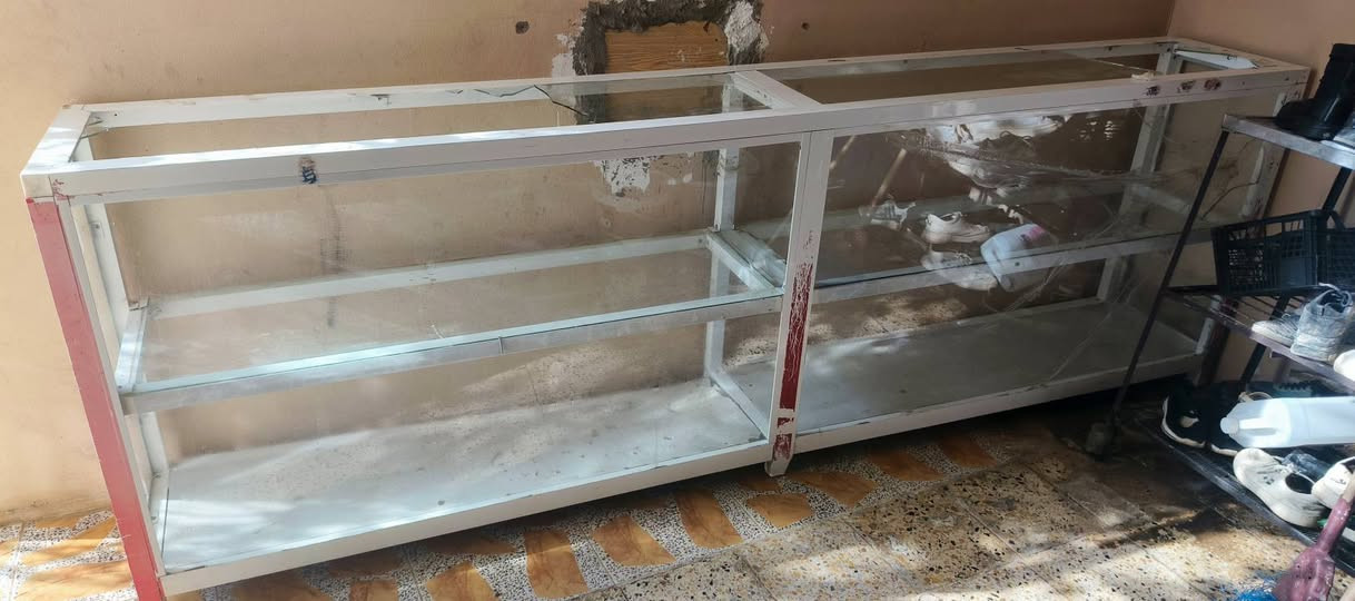 للبيع غراض محل للاستفسار الهاتف :***********
