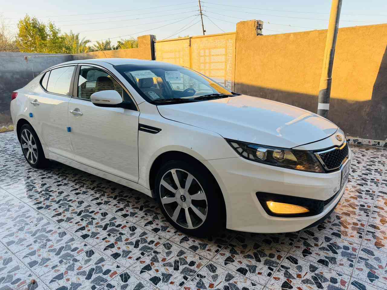 اللهم صل على محمد وال محمد
السلام عليكم كيا أوبتيما موديل 2011 
خليجي ماشيه 180 الف محرك شرط ما مفتوح تبديل جاملغ 
امامي الايمن بدون ضرر داخلي فقط الباقي مكفوله 
مواصفات شاشه كامره بلمرايه 
شفتات بلستيرن شغاله فول تحكم استيرن مرايات شفط دواخل صاج 
شاره بلمرايه حساس خلفي تبريد خلفي يدات نيكل داخل والخارج 
ويل كب كروم محرك 2000 دوش 
شرط ما مفتوح بيه برغي جاهزه من كلشي كير ومكينه وحداديه تخم تاير جديد رقم بصره دولي سنويه جديده هزه جديده سياره ترايه كلش حلو 
السعر 122 مكان السياره الناصريه 
الشراي يتصل ***********
