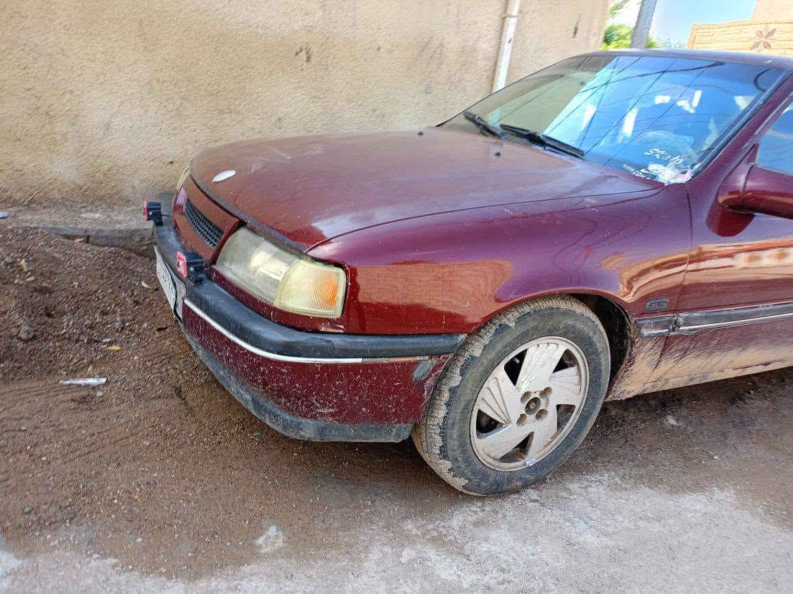 اوبل فكتره موديل 93 خليجيه تبريد محرك 2000بلادي عنوان ديالى خالص ***********
