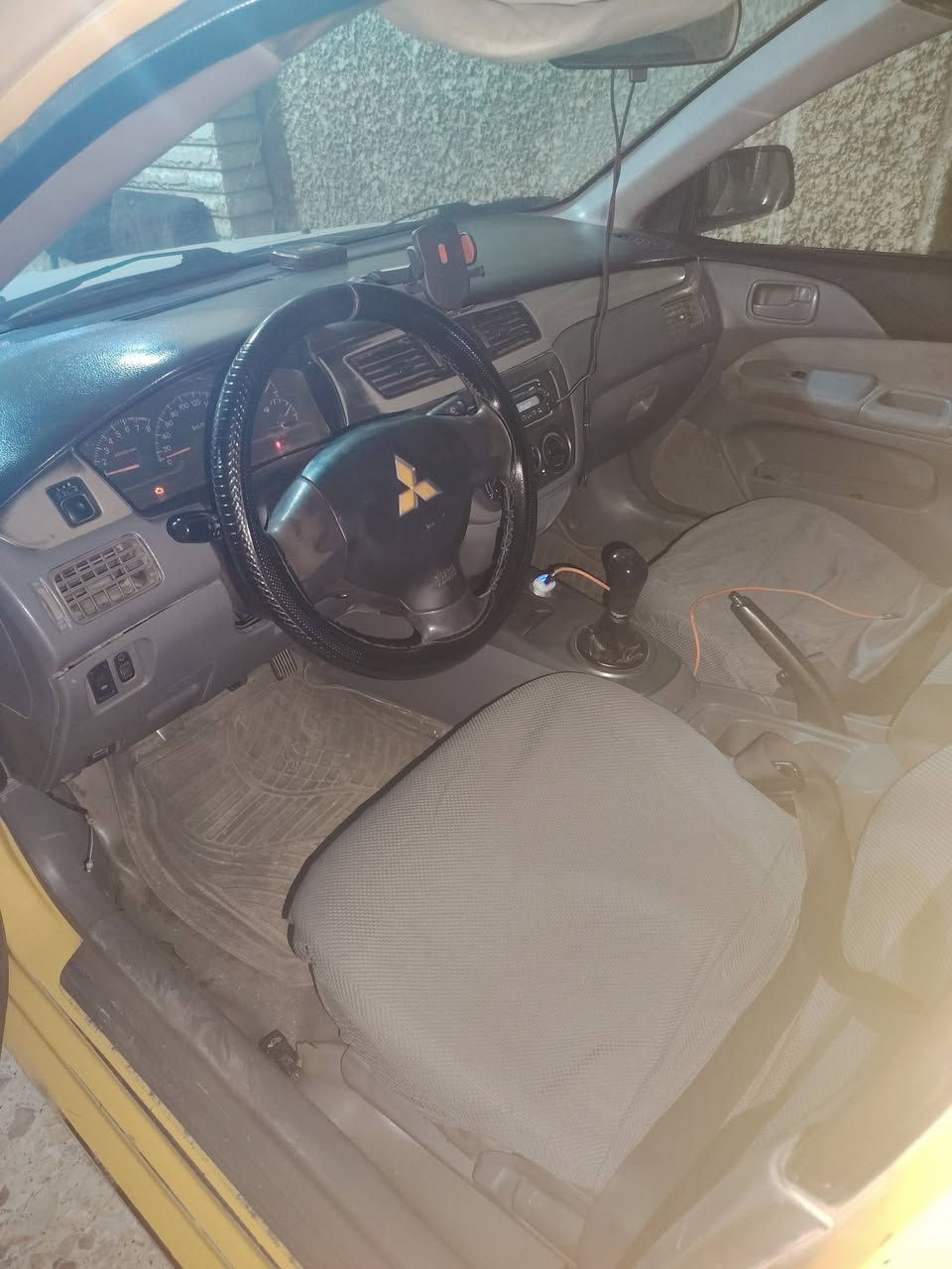 سلام عليكم
لانسر ٢٠١٠ شركه العامه
محرك ٢٠٠٠ مكفول كير عادي مكفول
صدر جديد بوربرن جديد
تبريد تدفه مكفول
كربائيات كلها شغاله
سعر ٦٥ ورقه
مكانها الدوره
رقم الهاتف ***********
