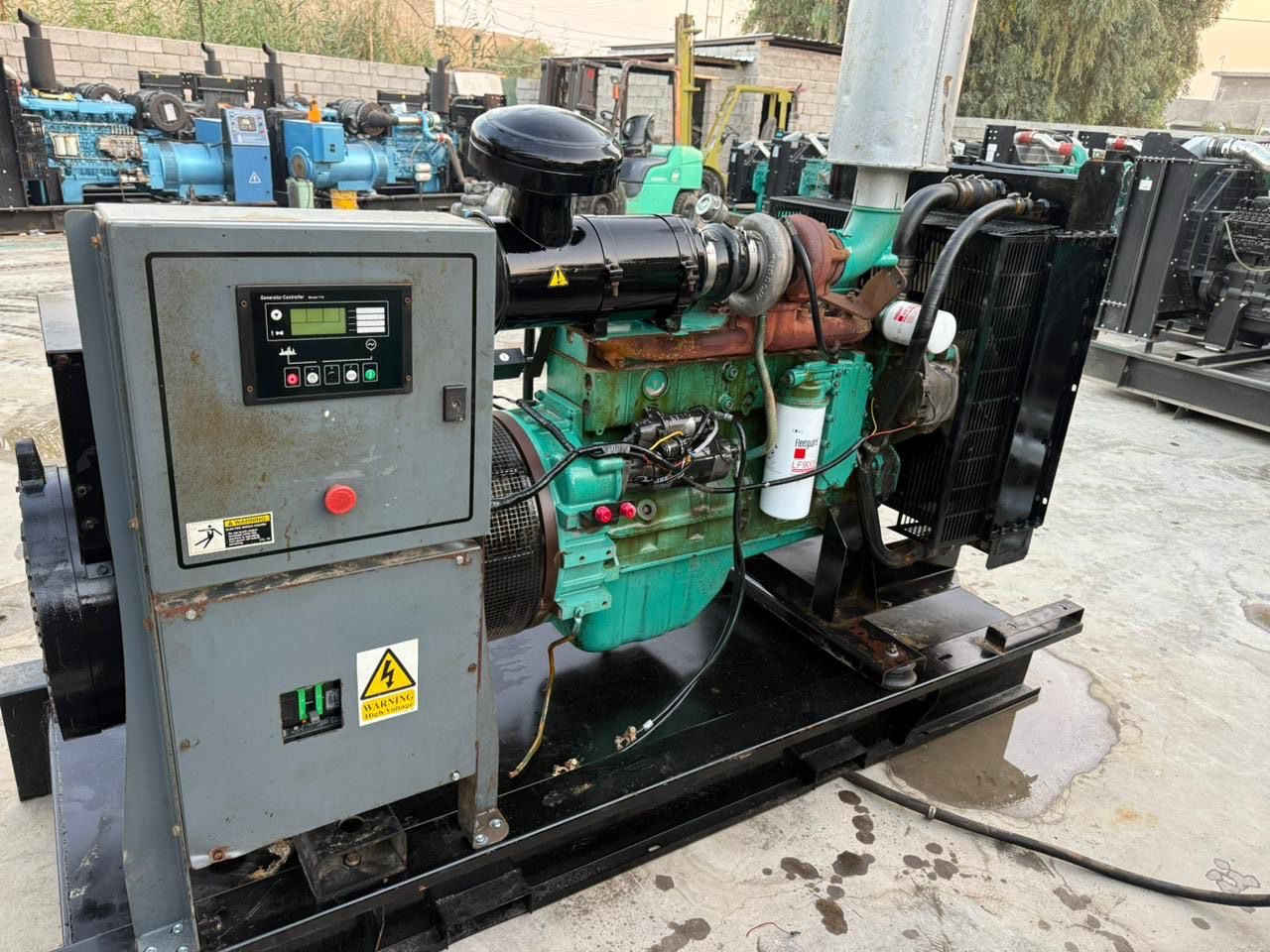 السلام عليكم كمنز  أمريكي 114  /12 ولف  180 كيفي
***********بغداد
