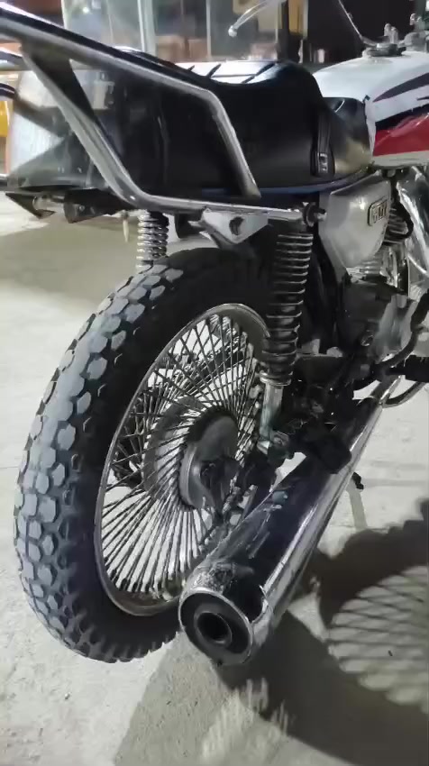 دراجه نامه محرك اخرس كشن دبلات صفايح جاملغ جدد شديتهم ابو 250لاتعلق السعر 300مجالك حك جيتك مكاني حي سماح ***********
