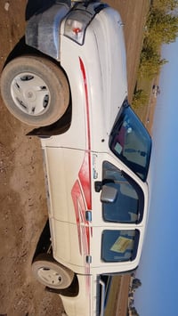 للبيع بيكم دبل 2003  GL X رقم انجليزي شرط التحويل 07738416916