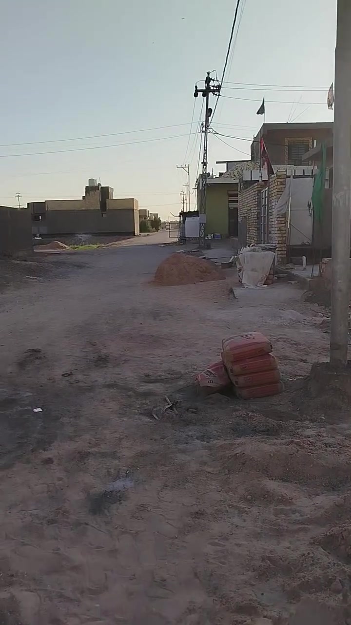 هيكل للبيع في مجمع نبيل مقابيل المستشفى القاسم المساحه 100متر نقص ارضيه وبورك وبيتونه لاستفسار على الرقم التالي ***********
