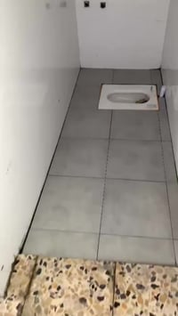 خلفه سيراميك جدران وارضيه شغل نظيف ومرتب ودرجه أولى بشرط الالتزام بعمل...