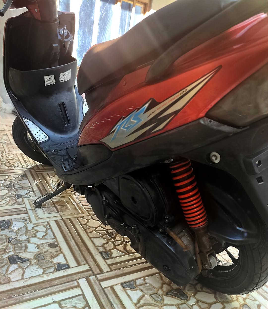 للبيع دراجه ماكس عدلة 2006 ياباني
تفاصيل الدراجه 
1- سوادات مختم كله(لحية/حاضن/كاعية/كشن/ اشاير)
2- كفرات تايوان كله ختم واحد 
3- بي تزويد 
(صالنصةFm/سلف 55/بوشة 55/لايت عدسة/ يدات )
4- دراجة سلف هندر لايت بكلايت هورن سكن كله شغال

سعر 600 وبي مجال/ عنوان كربلاء حي العباس 
اي استفسار على رقم ***********
