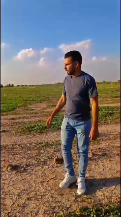 السلام عليكم قطع اراضي للبيع مساحه الف متر و500متر  الواجهة 30متر الدوره الزنبرانيه مقابل قطع مجلس القضاء الأعلى عل طريق الجوهره مباشر 
***********