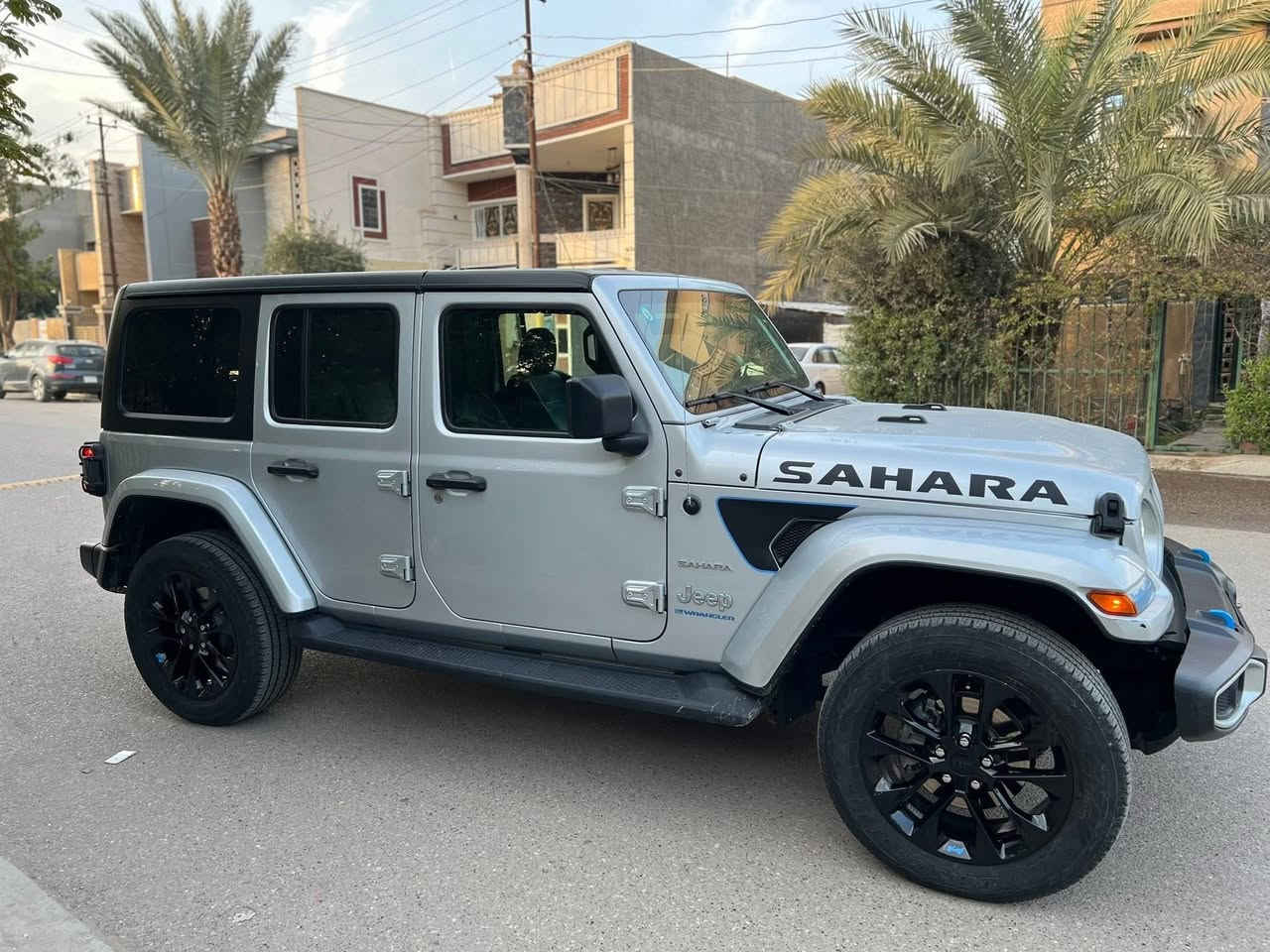 السلام عليكم للبيع فقط
جيب رانكلر هايبرد  موديل 2023 

انظمه قيادة بانزين وهايبرد وكهرباء  فول مواصفات 

محرك 2000 تيربو 375 حصان

كشنات جلد

كير 8 نمر 

تبريد ثلج 

شاشه كبيره تدعم كار بلي 

شاشه اعطال 

نظام تعليق اوف رود 

اضاءة زنون بلادي مع كشافات زنون 

سقف قابل للازاله والتركيب 

ماشيه 37

إني المستورد رقم بغداد بأسمي السياره حيل جديده ضرر فقط بنيد بدون دواخل وصور حادث داخل منشور ايرباك دركه  مكاني بغداد الدوره حي الصحه السعر 249 وبيهه مجال قليل اي ستفسار اتصل وتدلل رقمي ***********
