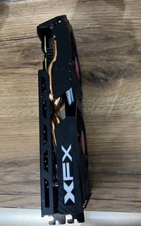 كارت شاشة Rx590 • ٨ جيجا • يشتغل متقطع