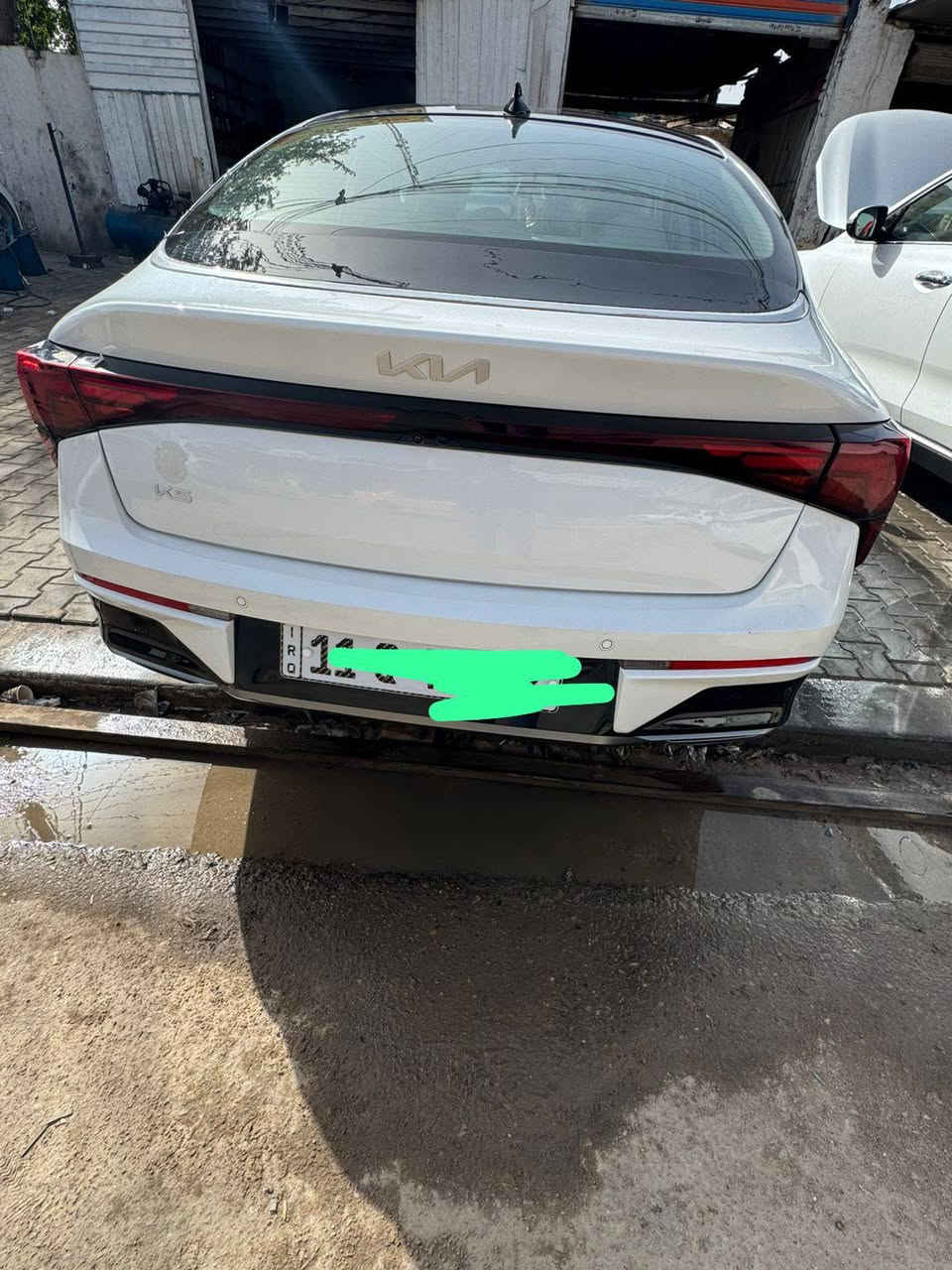 كيفايف موديل 24
رقم بغداد بسمي
مكينة 2500
ماشية ٢٣ الف
فول موصفات
كفالة عامة
عنوان النجف الاشرف
سعر 230 ، 
***********
