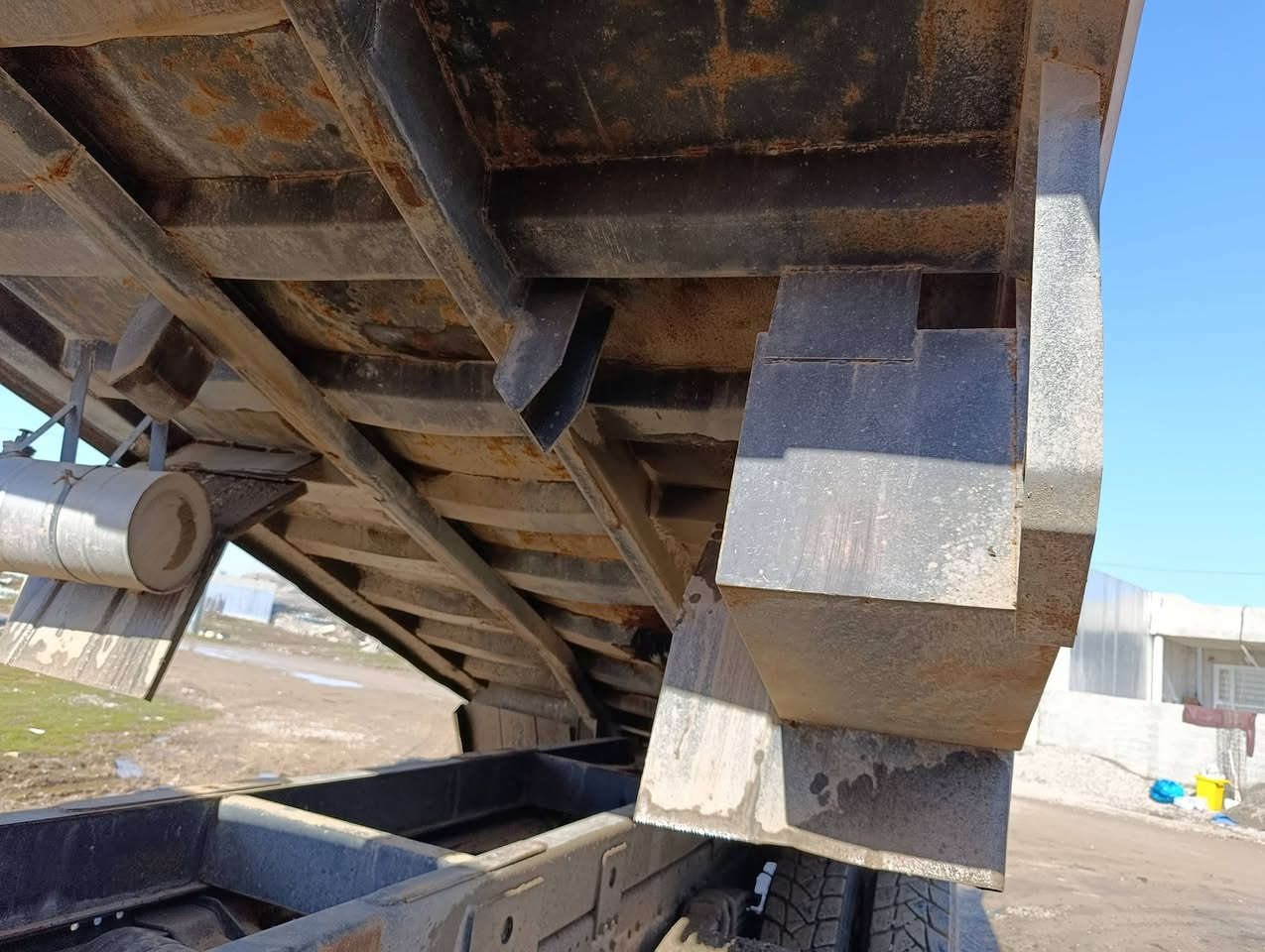 بۆدی بۆ فرۆشتن
0774 816 86 94
