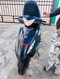 كامكو جي فور • محرك شرط • سلف وهندل