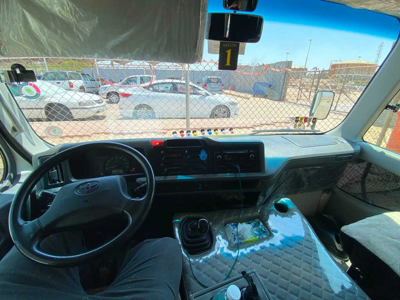 سلام عليكم كوستر مديل ٢٠ هيه وخطه لبيع مكان بصره. سعر ٦شدات بيه مجال رقم الهاتف ***********
