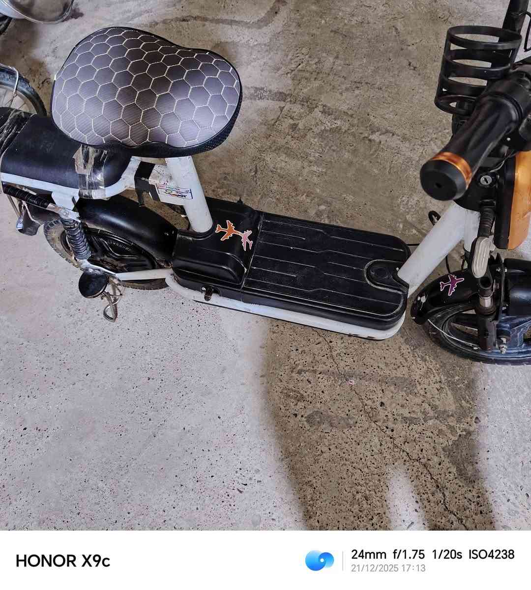 للبيع السعر ١٩٠ وبي مجال بسيط
تجي تفحص وتأخذ فول
***********
