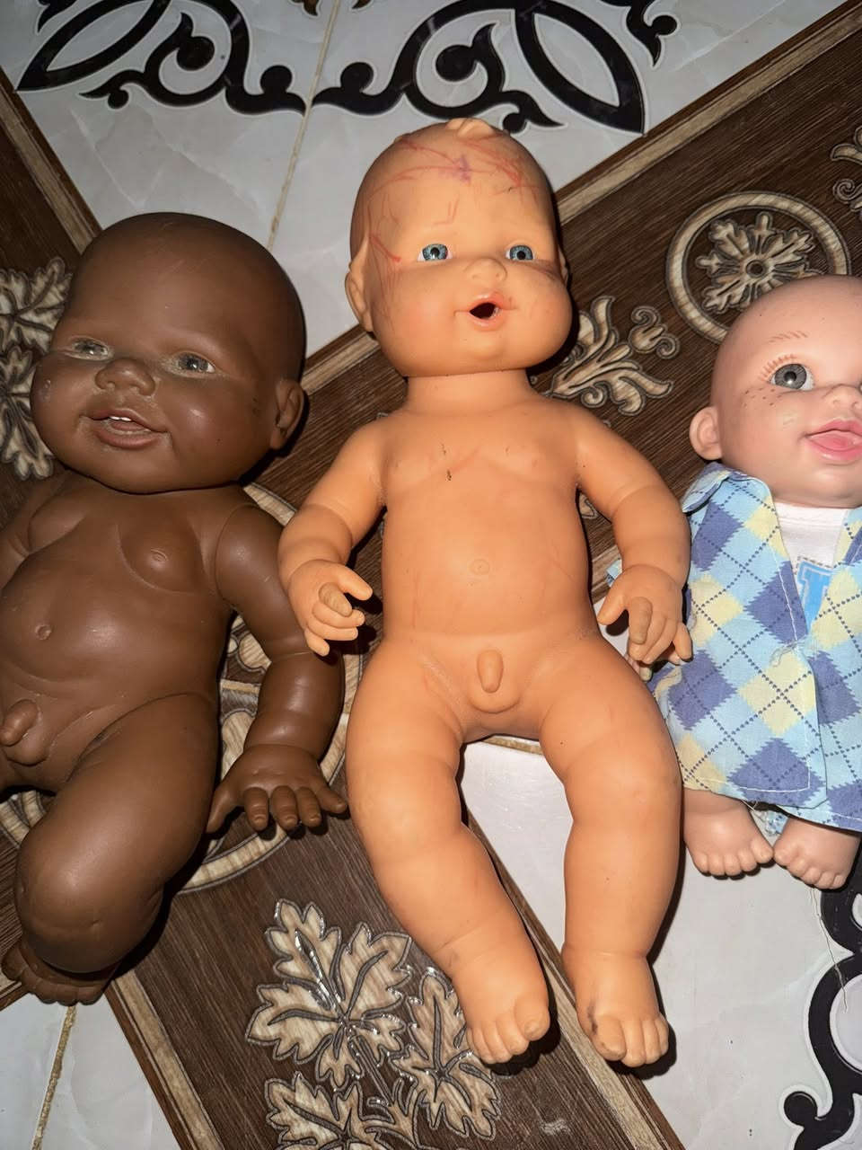 كاين 6 حبات لي يساوم مليح بصحتو مرحبا بيكم في الخاص  توصيل 🚚 متوفر


**إذا كنت صاحب هذا الإعلان وتريد حذفه لأي سبب، رجاءا أرسل رسالة إلى الدعم الفني**
