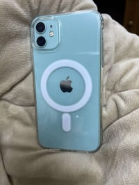 ايفون ١١ • ذاكره ٦٤ • بطاريه ٧٣