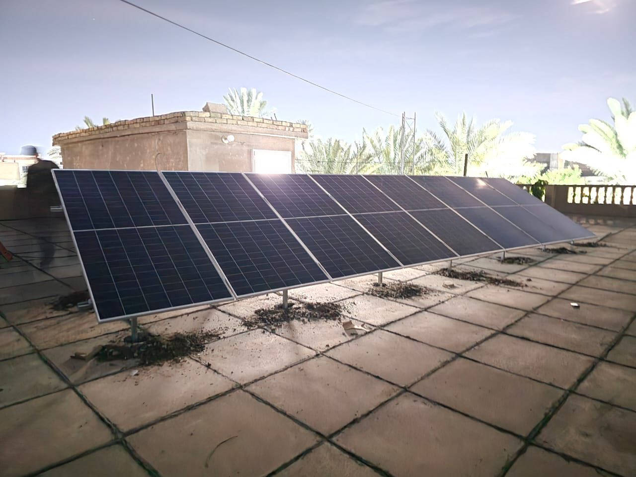 ☀️ من قضاء العلم.. شمسنا ما تغيب مع "قوة الشمس" 🔋
بفضل الله وتوفيقه، تستمر إنجازات شركة قوة الشمس في تعزيز الطاقة المستدامة داخل العراق. نعلن عن إتمام نصب وتشغيل منظومة طاقة شمسية متكاملة بقدرة 16 أمبير للأستاذ ماهر الغنام.
🛠️ المواصفات الفنية والضمانات:
منظوماتنا مصممة لتتحمل أجواء العراق الصعبة مع ضمانات حقيقية:
• 15 سنة ضمان على الألواح الشمسية (أقصى إنتاجية).
• 5 سنوات ضمان على البطاريات (أطول عمر تشغيلي).
• سنتين ضمان على جهاز الإنفرتر.
💳 استثمر في بيتك بذكاء:
لا تشيل هم التكلفة، وفرنا لك خيارات مرنة:
• ✅ نظام النقد: بأقل سعر ممكن مع أعلى جودة.
• ✅ نظام الأقساط: سدد براحتك واستمتع بكهرباء 24 ساعة.
الطاقة الشمسية ليست مجرد بديل، بل هي حل جذري لارتفاع تكاليف المولدات وانقطاع التيار.

#طاقة_شمسية  #قضاء_العلم #صلاح_الدين #طاقة_متجددة #العراق 
#أسعارنا_تنخفض_و_الجودة_تبقى_عالية

📍 مكانك محجوز في عالم الطاقة النظيفة.. تواصل معنا الآن!
مهندس باسم الحسن 
***********
***********
افرعنا 
(العلم، الحجاج، البعجيل،سامراء،الضلوعية،يثرب،الفلوجة)
