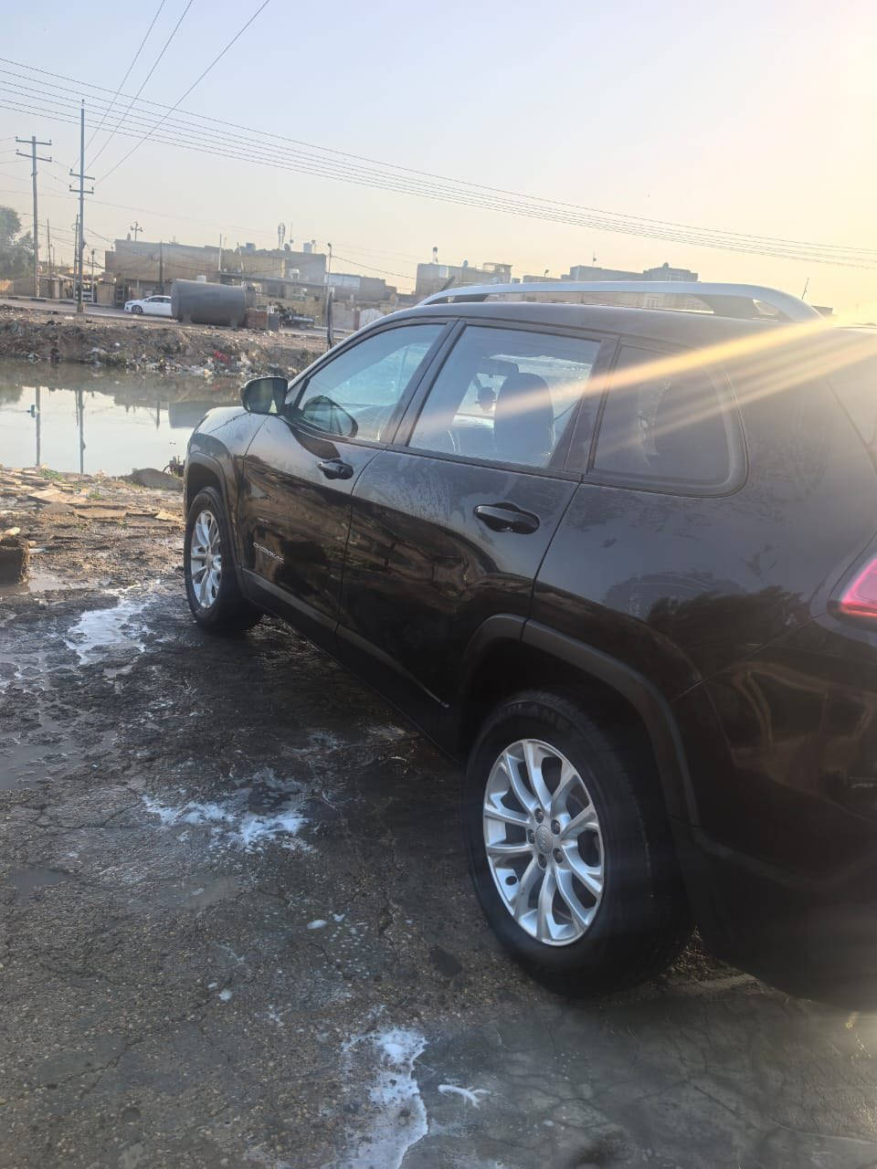 السلام عليكم
جيب بزون 2020 امريكي 
محرك 2400 
فول موصفات ماعدا البصمه وبنيرامه
حادثها بنيد فقط رقم انكليزي تحويل ثاني يوم 
السعر 120  مستعجل مستعجل مستعجل 
*********** 

‭0783 234 5541‬
