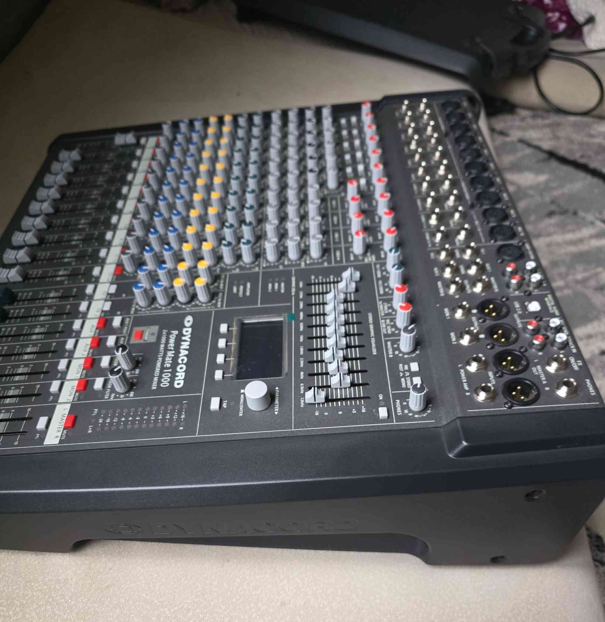 ديناكورد كوبي امتياز مستعمل ٢٠ يوم
السعر ٥٥٠ الف قفل
***********
***********
عنواني محافظة دهوك
