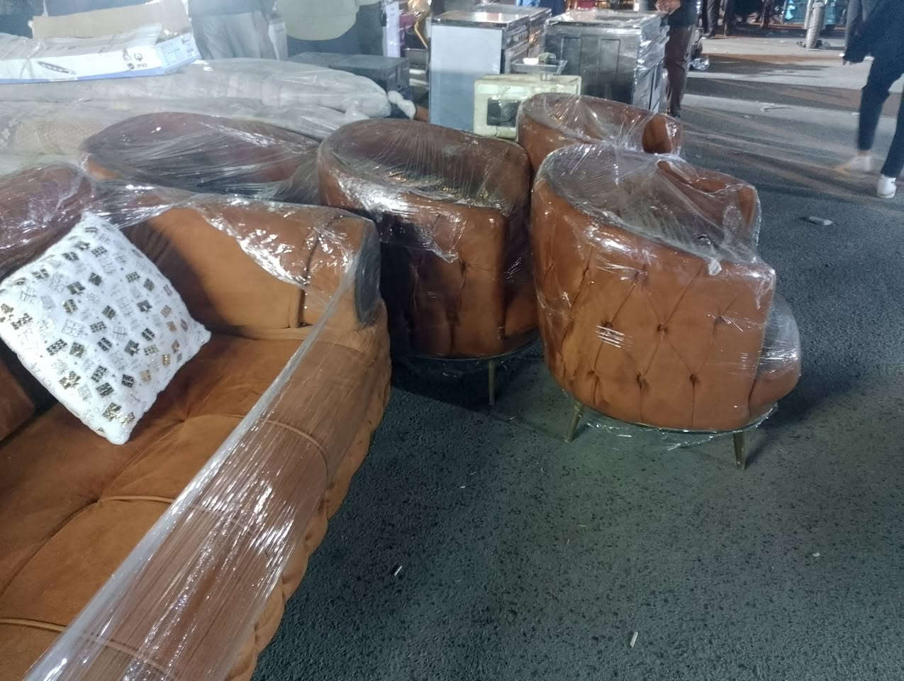 تخم تركي درجه اولى ضهر قلاب المكان الشعله يوجد توصيل لاسفتار خاص سعر جديد ماله مليون 800 اريده 450 وبي مجال ***********
