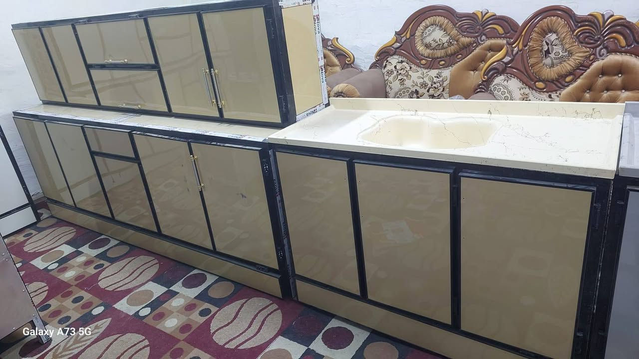 اغراض مستعمله نضيفه المكان بصره الاستفسار ع الخاص او الرقم***********
