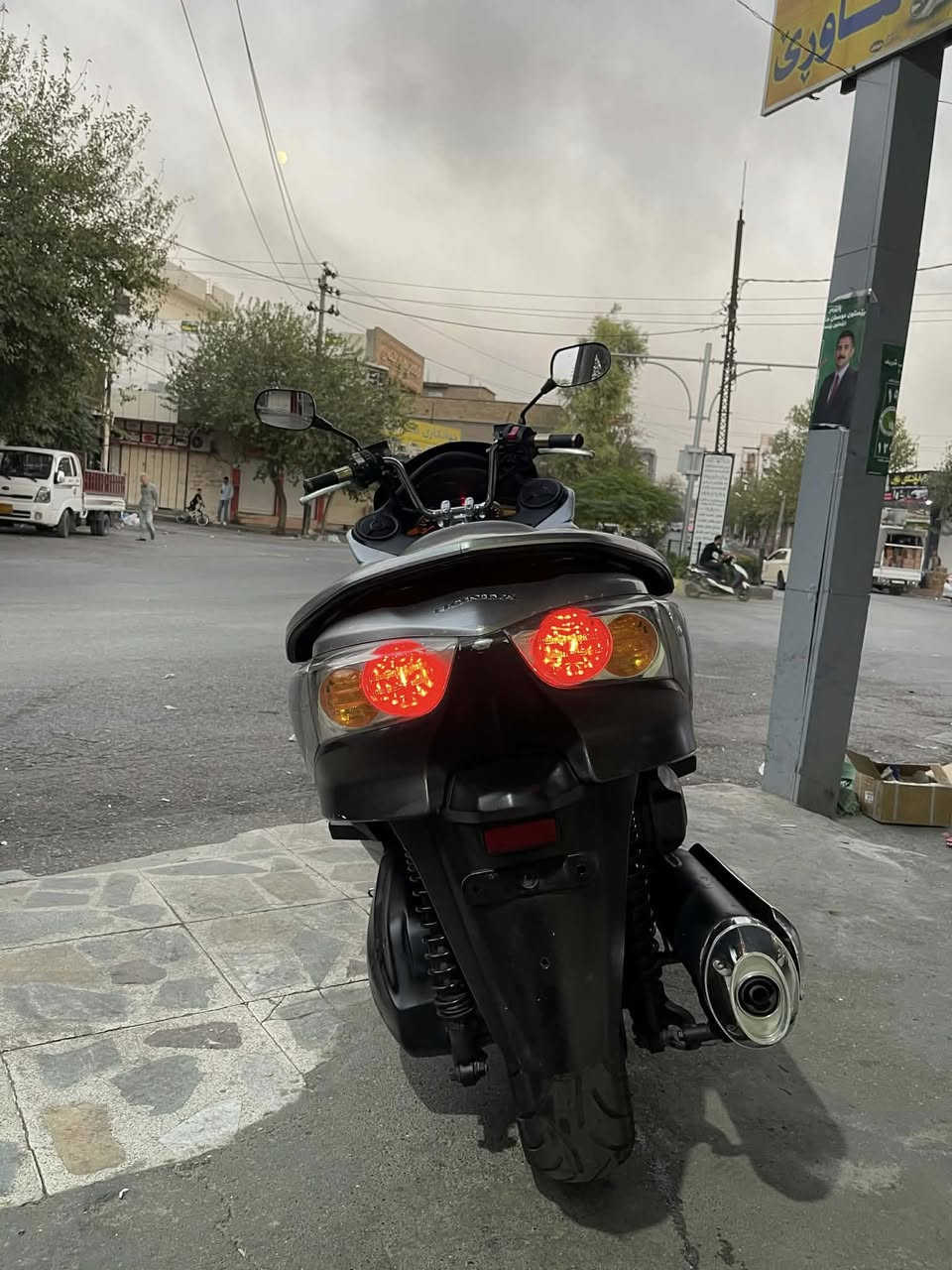 فۆڕزا ٠۱٠ تایەی تازەیە گێڕەکانی هەمووی ئیش ئەکات قاچ حاسە هەمو گیانی بەشەرت ماتۆڕەکە زۆر پاک ماوە تەوە مەکینەی نەکراوەتەوە سعری 850 دۆلار و مەعامەلە


**إذا كنت صاحب هذا الإعلان وتريد حذفه لأي سبب، رجاءا أرسل رسالة إلى الدعم الفني**